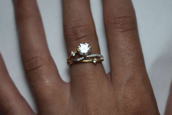`R7500` Unique Ring with 1ct Moissanite with Certificate of Authenticity