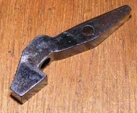 FN MAGAZINE CATCH