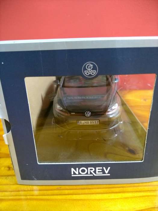 NOREV VW GOLF GTI 1/18 DIECAST MODEL