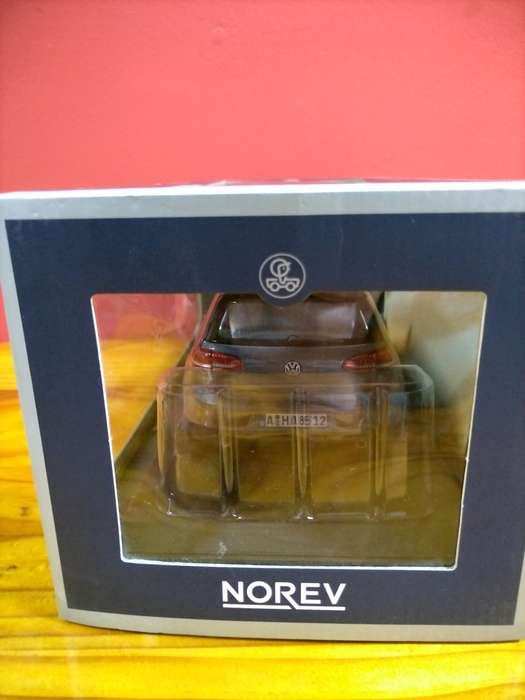 NOREV VW GOLF GTI 1/18 DIECAST MODEL