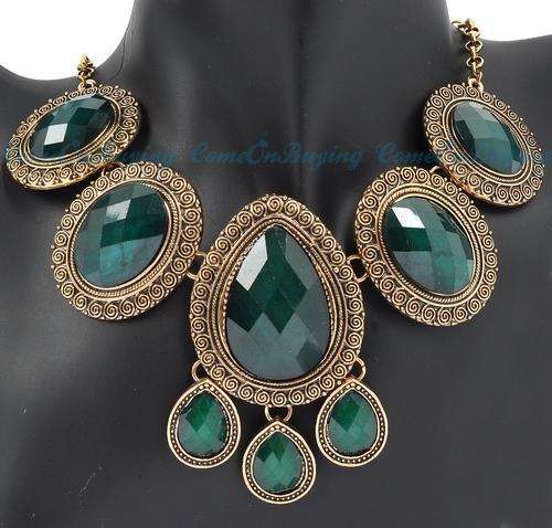 SILVER Retro Emerald Oval & Teardrop Resin Stones Adorned Pendant Necklace (Read item description)