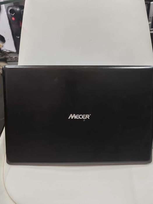 Mercer 14 Z140C Laptop - Ultra Portable Notebook