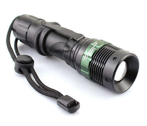 1000Lm LED Flashlight Rechargeable Torch with Clip and Zoom