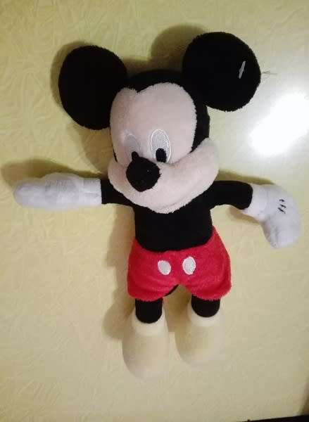 Disney's Mickey Mouse Soft Toy!  23cm!