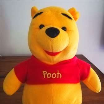 Disney`s Winnie the Pooh. Talking soft toy.  30cm.