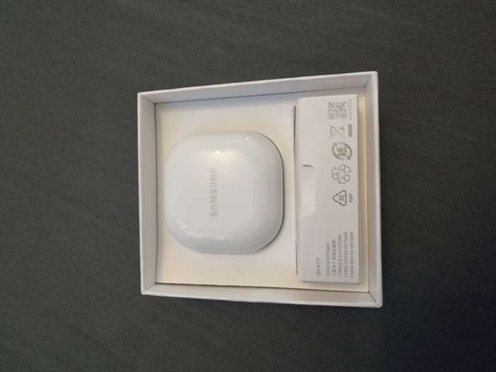 SAMSUNG GALAXY BUD2 *ORIGINAL*