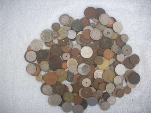 200 mixed coins.....ALL for R 75!