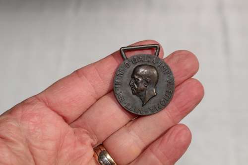 Italian/Ethiopian medal excellent condition