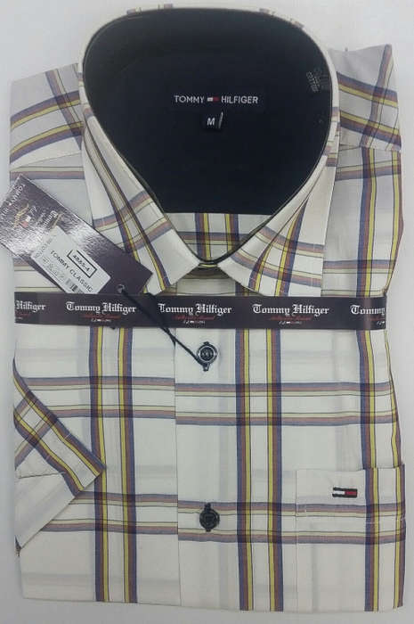 TOMMY HILFIGER ORIGNAL S/S CLASSIC FIT COTTON SHIRT SIZE MEDIUM !!!!!MARKET VALUE R999.99