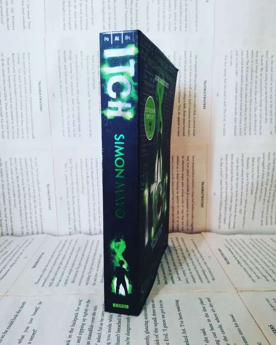 Itch by Simon Mayo (Book 1)