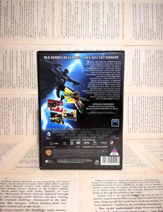 Batman: The Dark Knight Returns Part 1 [DVD]
