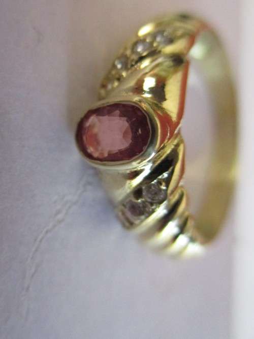 18ct. Yellow  Gold Ring with Genuine Pink Sapphire and Diamonds