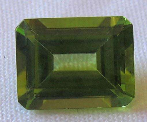 9.00 x 7.00 mm Emerald - faceted cut Peridot   2.38cts.