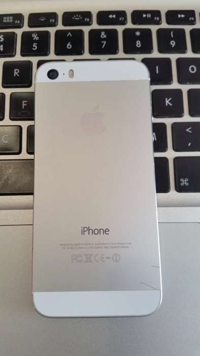 Apple iPhone 5s 16GB Silver