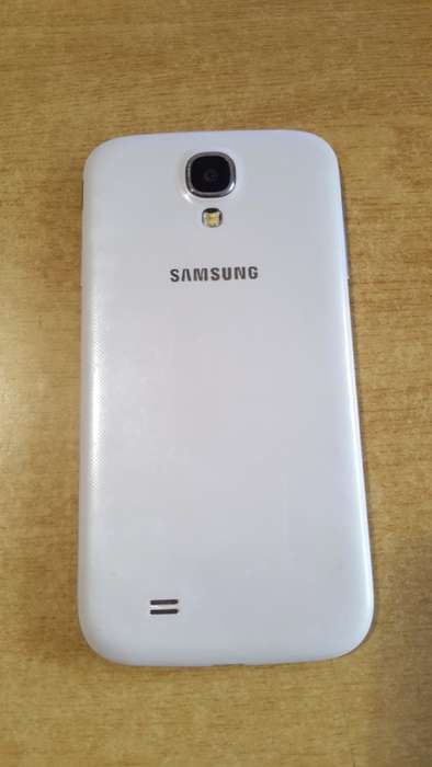 Samsung Galaxy S4 White (Broken LCD)