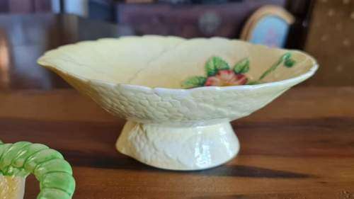 Carlton Ware Australian Design Yellow Leaf Shaped Foo