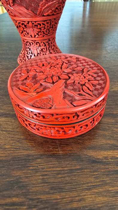 Exquisite Vintage Carved Cinnabar Vase & Lidded Box Set