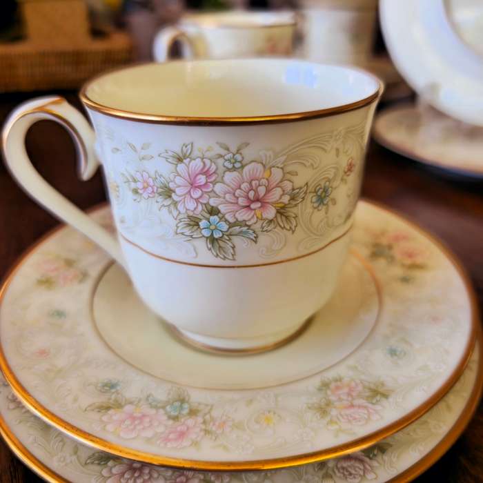 Discover the Timeless Elegance of Noritake Willowbrook Bone China - 8 Trio Sets Available