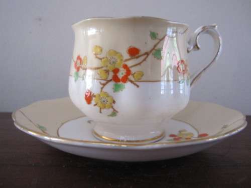 ROYAL ALBERT ART DECO DUO NO 8448