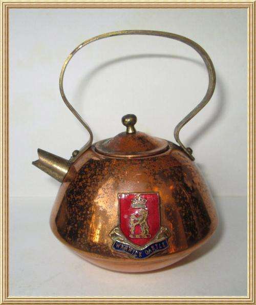 Brass & Copper Crested Lidded Tea Pot " Warwick Castle " from Blisful