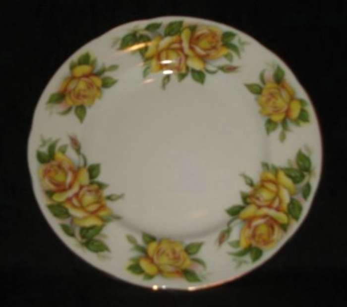 PARAGON "DIORAMA " SAUCER from BLISFUL