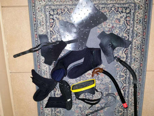 Diving Accessories GALORE!!! LATE ENTRY !!!