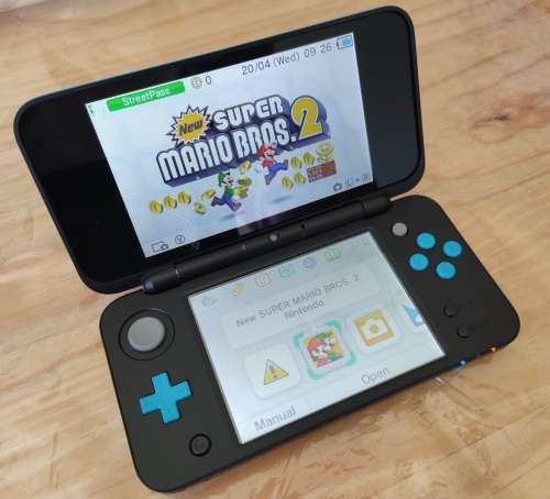 `New` Nintendo 2ds xl boxed