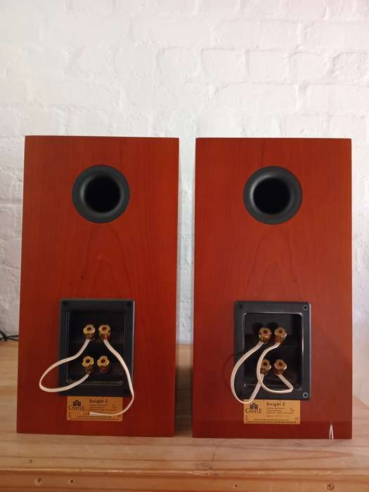 Castle Knight 2 Bookshelf Speakers