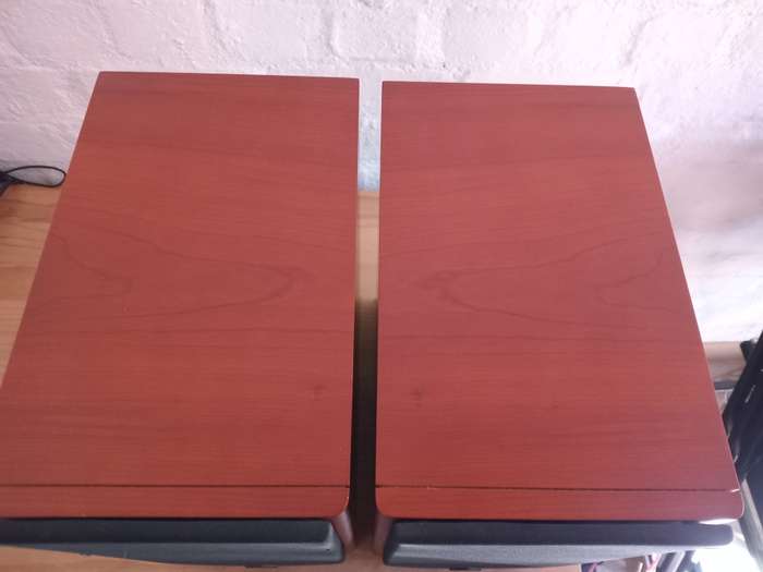 Castle Knight 2 Bookshelf Speakers