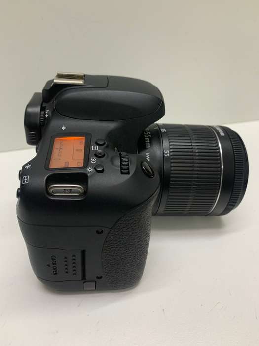 Canon EOS 760D, 24.2 Mpx , 18-55mm STM zoom lens