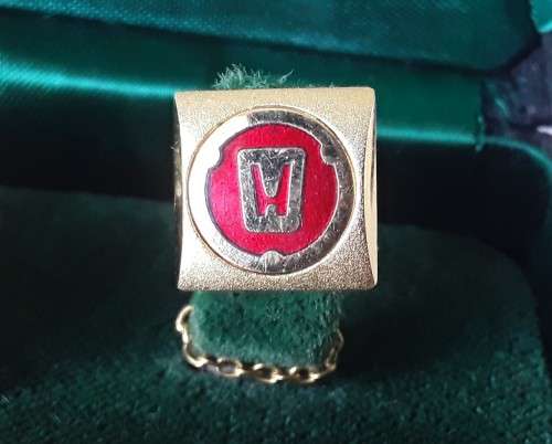 Original vintage 1960`s `Honda` cufflink, tie pin and tie tack promotional gift set with logo.