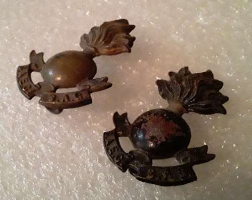 Pair of S.A.E.C. SA Engineers Badges.