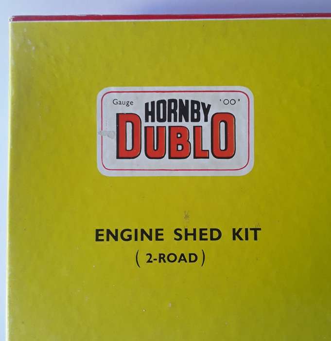 Hornby Dublo Engine Shed Kit. No : 5005. Mint in box.