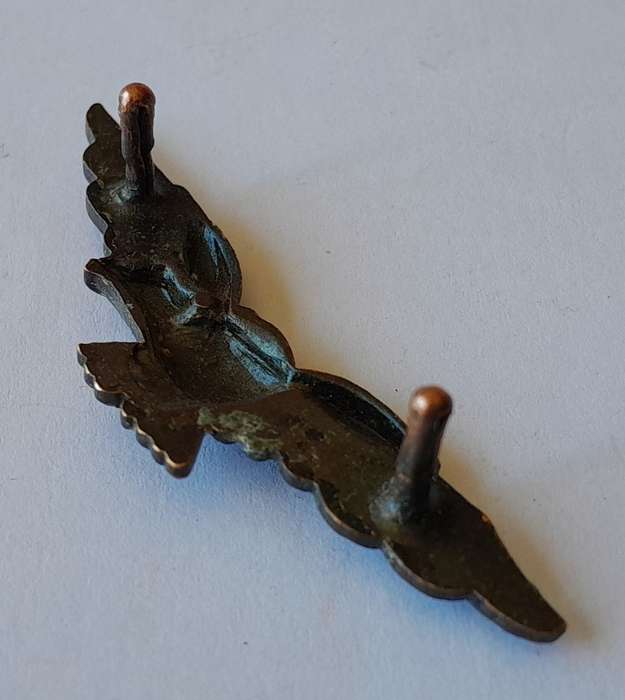 WW2 SA Airforce Eagle Badge. Compressed Lugs.