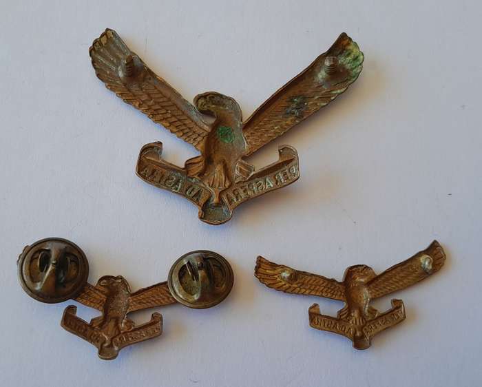 Early SA Air Force Badge Set. Cap And 2 x Collar. `Per Aspera Ad Astra`.