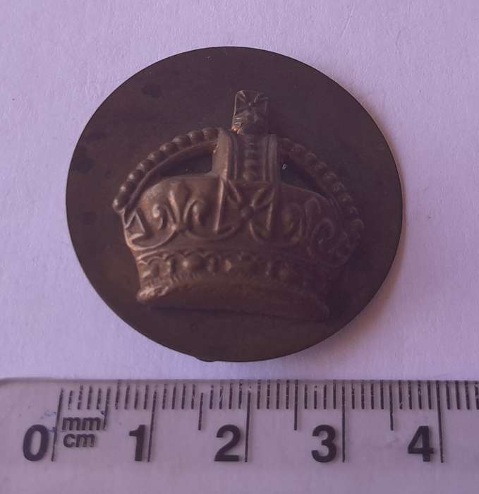 British Army Officers Rank Badge With Back Plate.  Lugs Intact.
