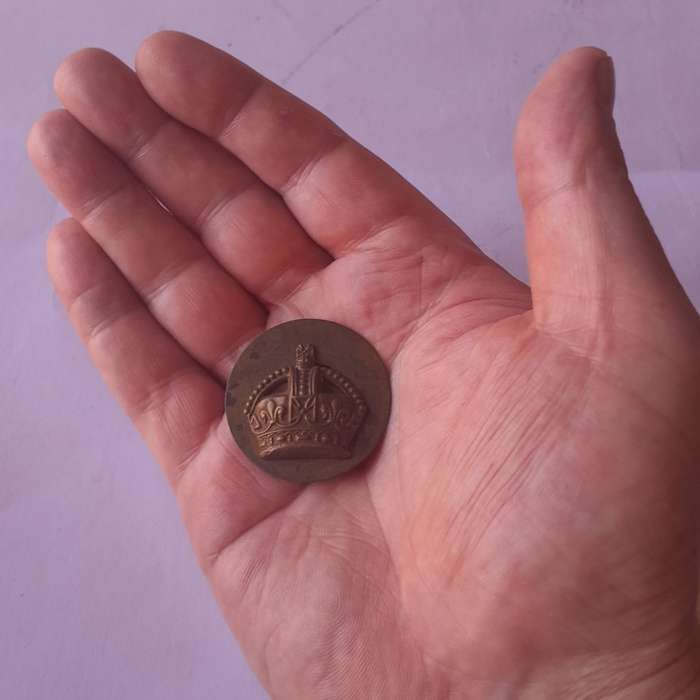 British Army Officers Rank Badge With Back Plate.  Lugs Intact.