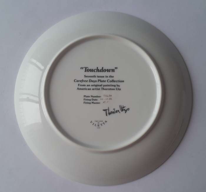Vintage Plate By Viletta. `Touchdown` By Artist `Thornton Utz`. Signed And Dated. 22 cm.