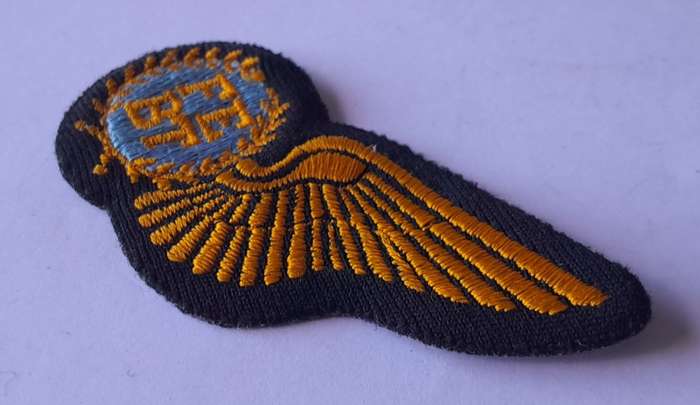 SA Air Force Flight Engineer Large Wing Badge.