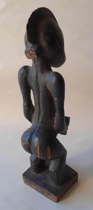 Pair Early Nigerian Yoruba Tribal Figurines.