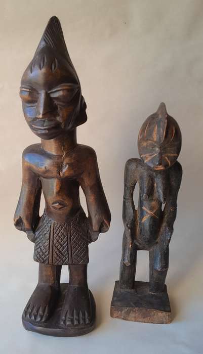 Pair Early Nigerian Yoruba Tribal Figurines.
