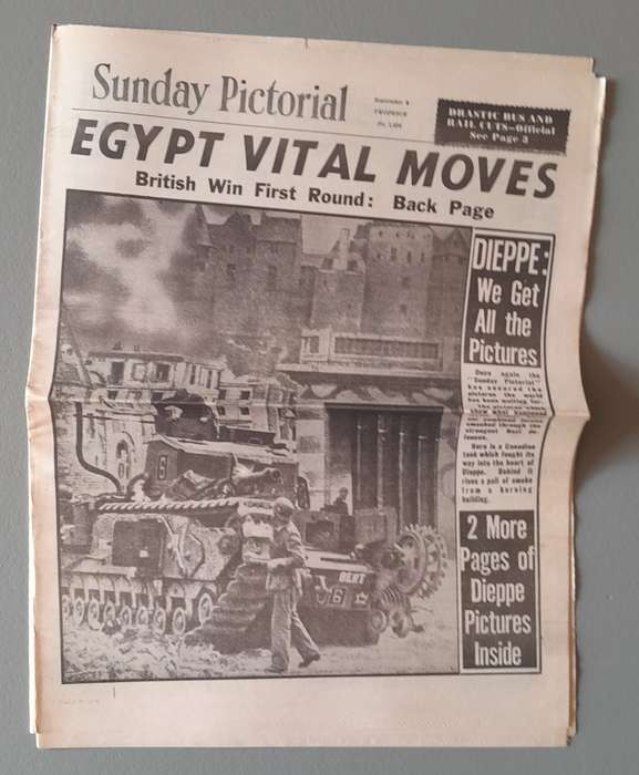 WW2 "Images Of War" Issue 17 (Dieppe) With Campaign Map And Newspaper Copy.
