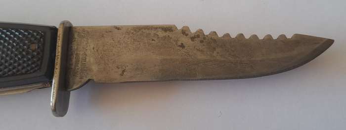 Vintage Solingen Germany Fixed-Blade Hunting Knife with Leather Sheath.  17cm
