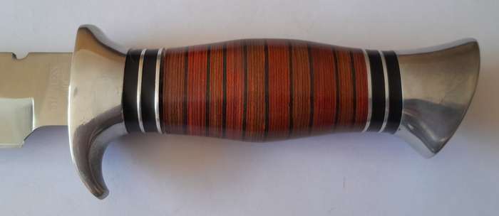 U.S.A. Saber Columbia 440C Tactical Knife with Belt Sheath.  30.5cm.