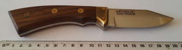 Vintage Hi-Cut Hunting Knife with Leather Sheath.  20.5cm.