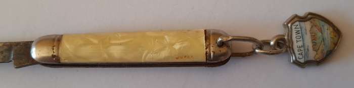 Vintage Richards, Sheffield Single Blade Mini Pocket Knife. "Cape Town".  11cm.