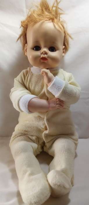 Very pretty vintage S.A.D. baby doll