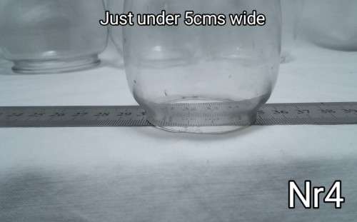 Lot of vintage lantern globes