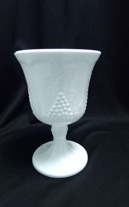 Colony harvest grape milk glass goblet