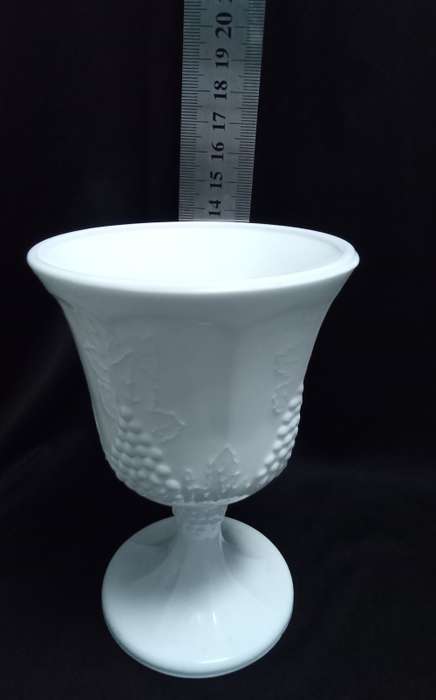 Colony harvest grape milk glass goblet